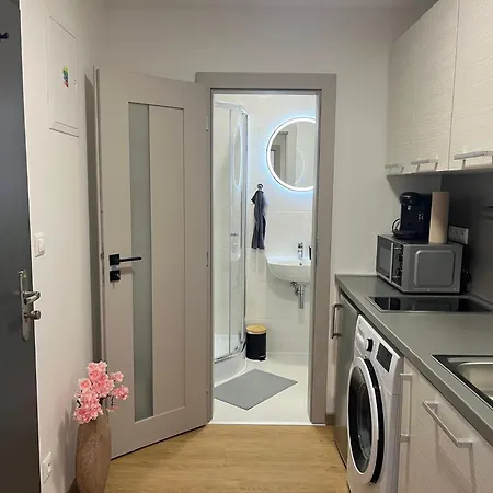 Lejlighed Stylish Sister In The Heart Of Trnava