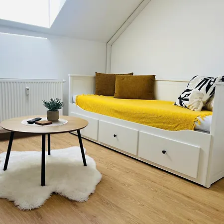 Main Square Amber Apartment *